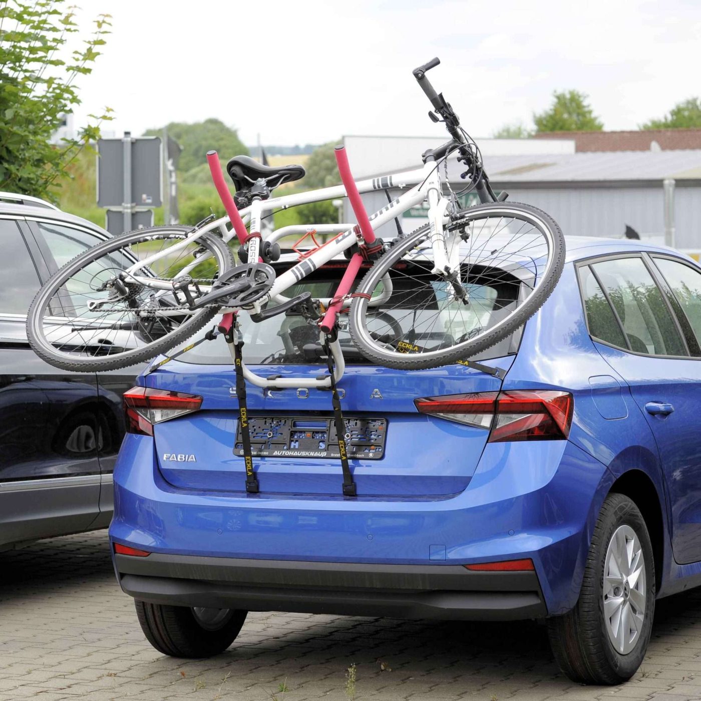Eckla Porty car rear carrier - Image 4