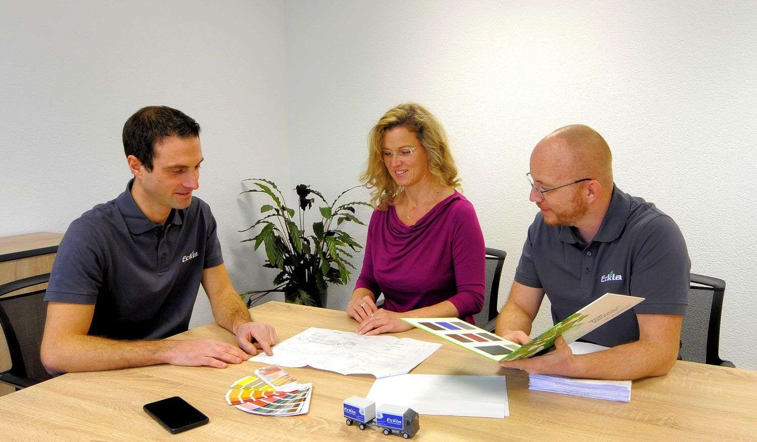 ECKLA GmbH | Besprechung